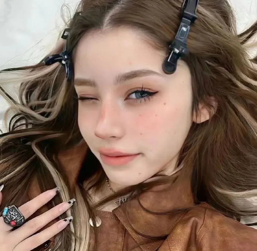 百花小姐